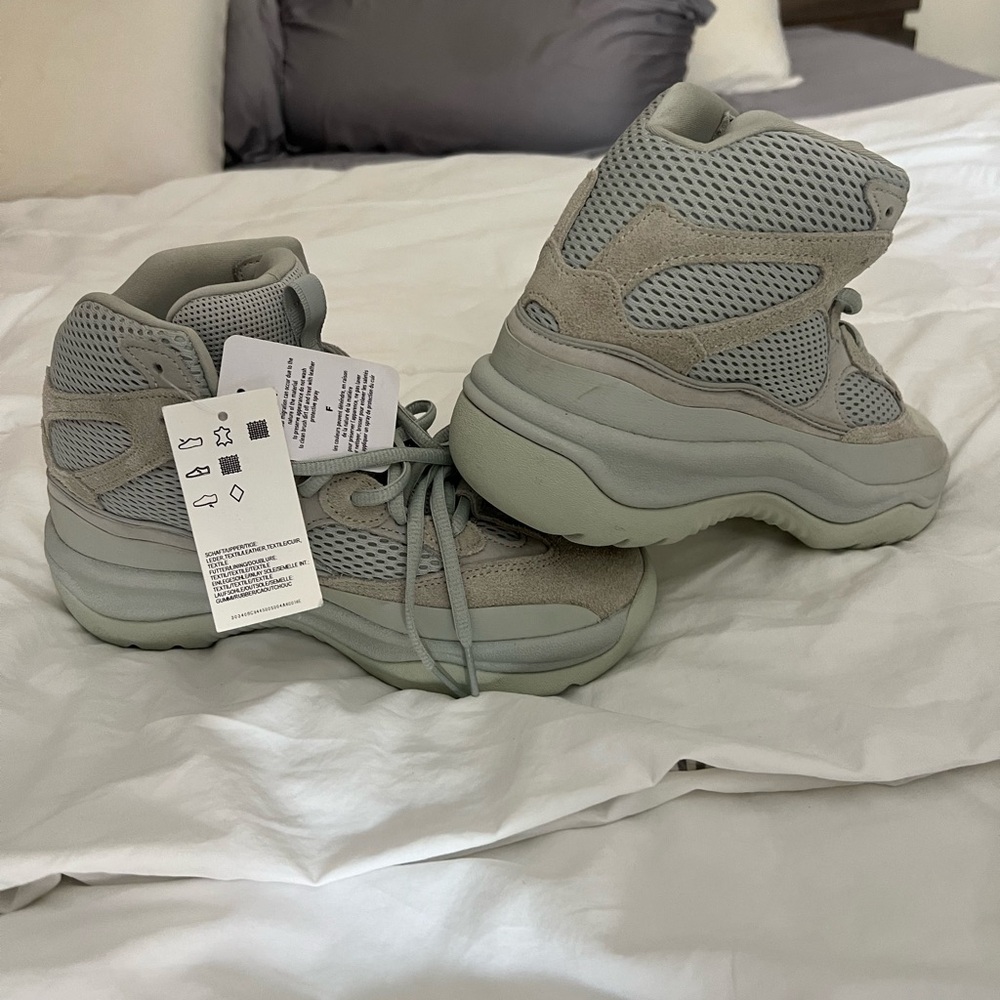 adidas Gray Women's Sneakers